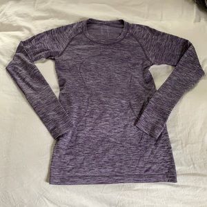 Lululemon long sleeve tee